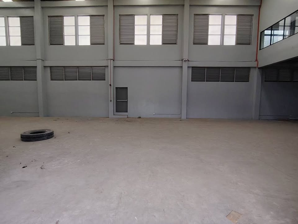 FOR RENT WAREHOUSE  475SQM  BRAND NEW  120K MONTHLY photo 4
