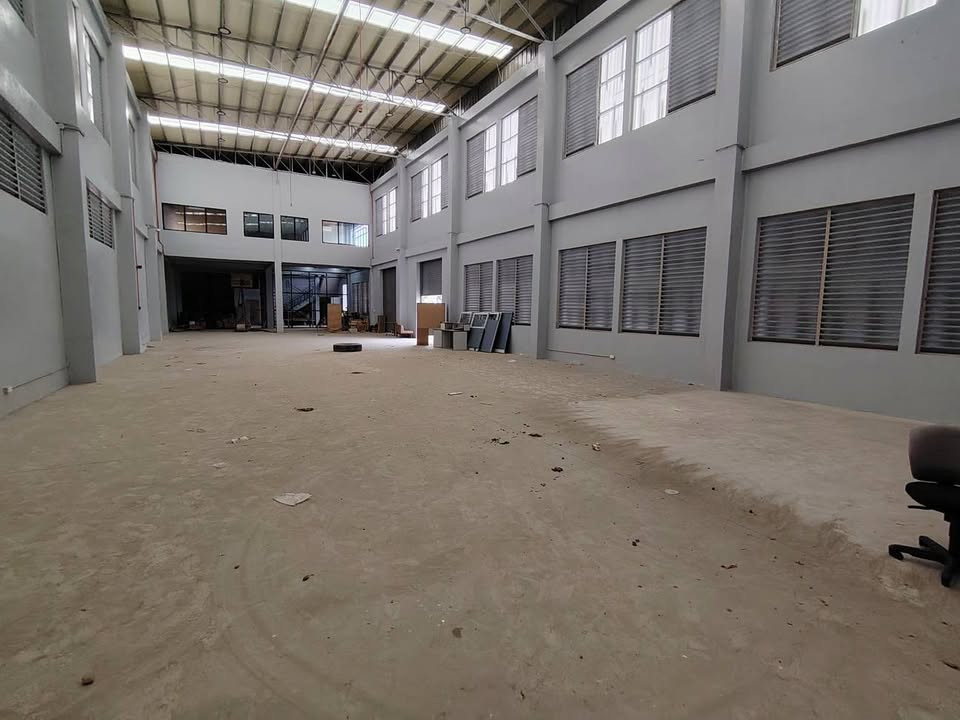 FOR RENT WAREHOUSE  475SQM  BRAND NEW  120K MONTHLY photo 3